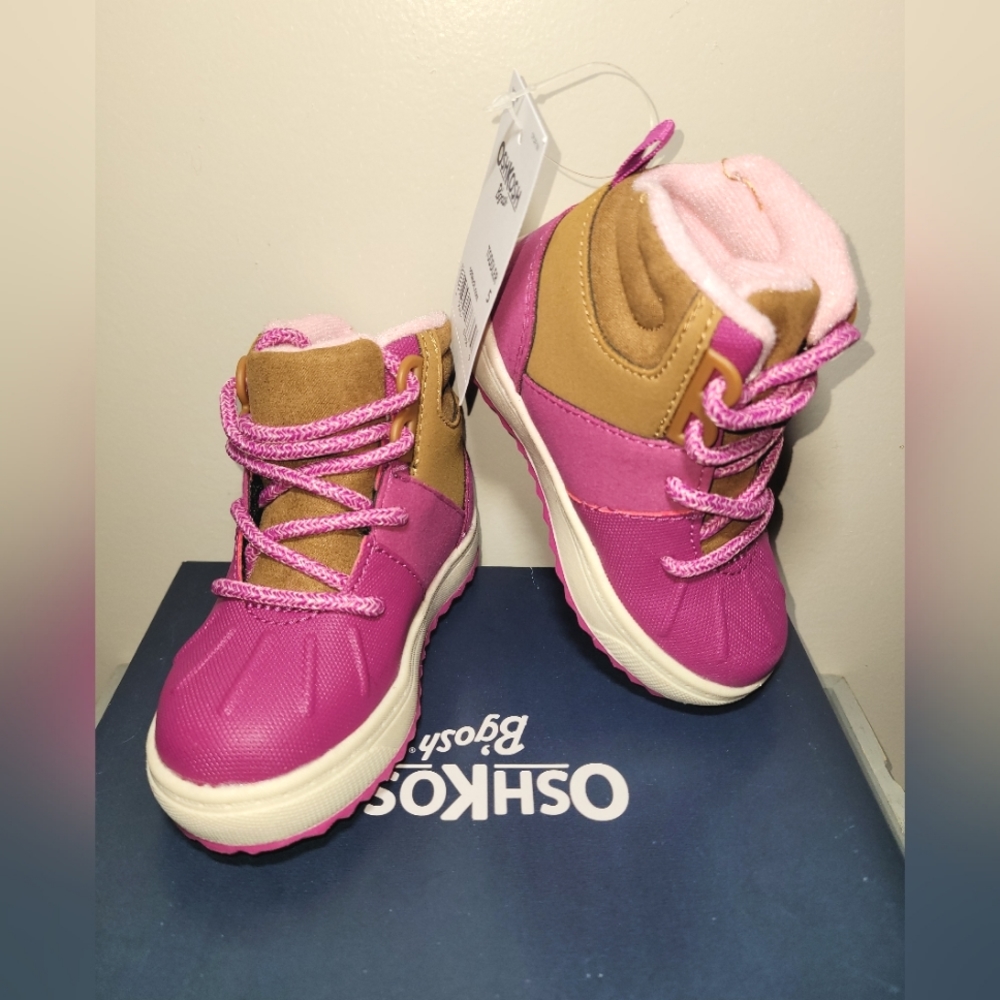 Oshkosh B'gosh Wistman Toddler Girls' Duck Boots